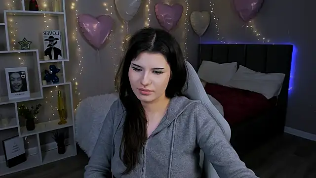 AnoraDark online show from 02-26-26, 06:51