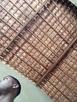 Snapshot of Rafael-01 chatting on 09-22-25, 01:02 Rafael-01 online show from 09-22-25, 01:02