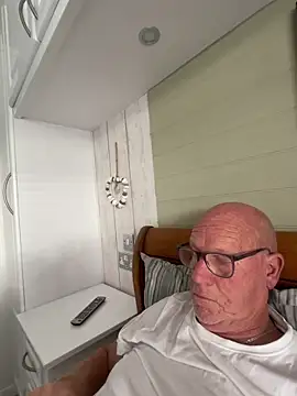 philefc online show from 10-04-25, 08:45