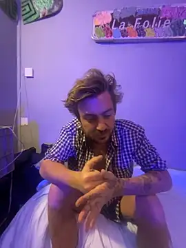 Snapshot of 3615-ULLA chatting on 11-09-25, 08:56 3615-ULLA online show from 11-09-25, 08:56