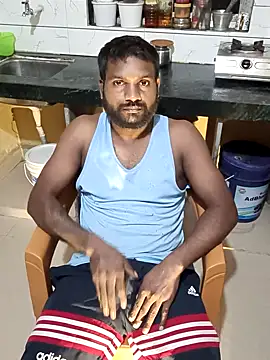 Snapshot of Gk_99999 chatting on 10-01-25, 04:35 Gk 99999 online show from 10-01-25, 04:35