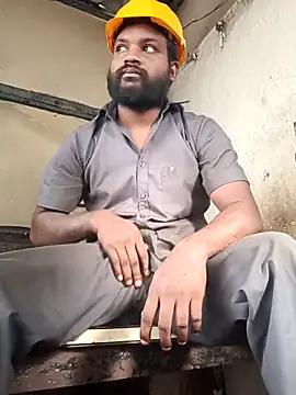 Snapshot of Gk_99999 chatting on 10-14-25, 03:07 Gk 99999 online show from 10-14-25, 03:07