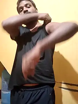 Snapshot of Gk_99999 chatting on 10-15-25, 01:44 Gk 99999 online show from 10-15-25, 01:44