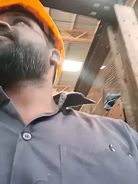 Snapshot of Gk_99999 chatting on 11-01-25, 11:34 Gk 99999 online show from 11-01-25, 11:34