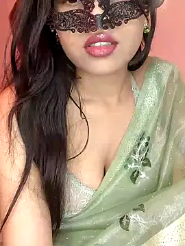 Snapshot of KARISHMA-STRIP chatting on 11-04-25, 07:35 KARISHMA-STRIP online show from 11-04-25, 07:35