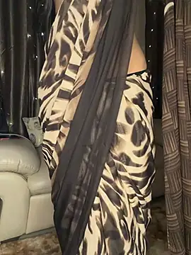 KARISHMA-STRIP online show from 01-16-26, 07:29