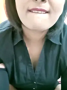Snapshot of Queen_Kushi4 chatting on 07-22-26, 09:45 Queen Kushi4 online show from 07-22-26, 09:45