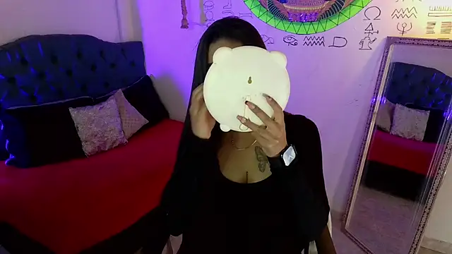 Snapshot of miss_anto chatting on 10-21-25, 03:29 miss anto online show from 10-21-25, 03:29