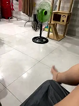   BabyShowPublic   online show from 01-15-26, 05:16