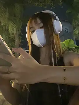   BabyShowPublic   online show from 04-08-26, 03:23