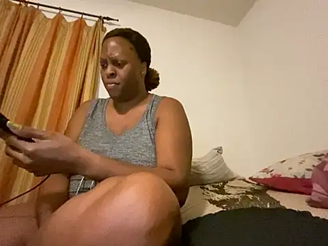 Snapshot of KANDIS864 chatting on 10-16-25, 03:07 KANDIS864 online show from 10-16-25, 03:07