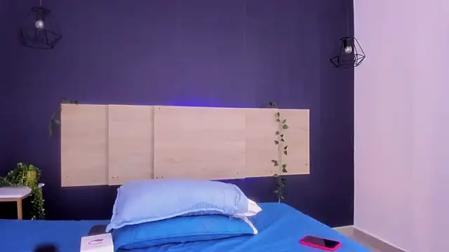 Snapshot of MelannyCollins__ chatting on 11-16-25, 12:55 MelannyCollins online show from 11-16-25, 12:55