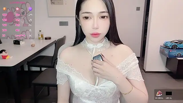 Scarlett-bb online show from 10-17-25, 08:22