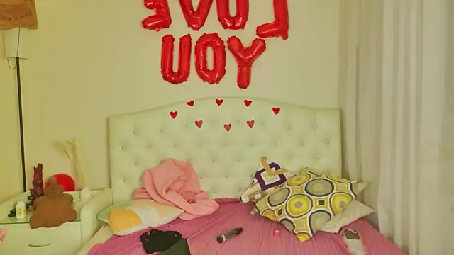 kamila blush online show from 02-19-26, 11:23