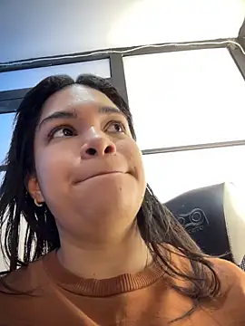 SamaraAnders  online show from 03-20-26, 05:12