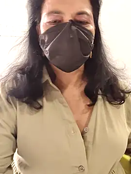 mallu-lover online show from 04-13-26, 11:59