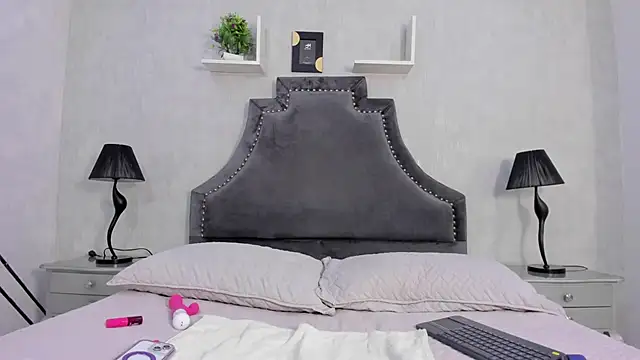 MaluryBlaze online show from 09-15-25, 09:15