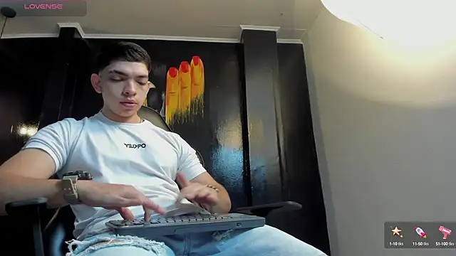 Eryonbradley online show from 09-18-25, 11:12