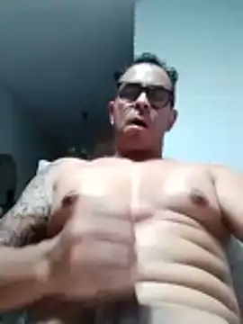 Snapshot of j_c_d chatting on 02-20-26, 03:47 j c d online show from 02-20-26, 03:47