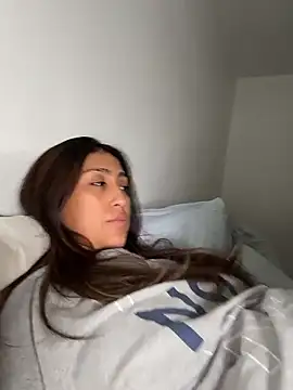 Snapshot of Sonnysoles chatting on 01-09-26, 03:42 Sonnysoles online show from 01-09-26, 03:42