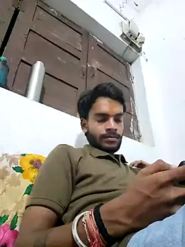 Snapshot of yashuuuu021 chatting on 09-20-25, 05:25 yashuuuu021 online show from 09-20-25, 05:25