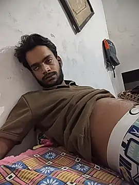 Snapshot of yashuuuu021 chatting on 10-07-25, 06:05 yashuuuu021 online show from 10-07-25, 06:05