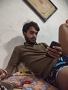 Snapshot of yashuuuu021 chatting on 10-09-25, 07:56 yashuuuu021 online show from 10-09-25, 07:56