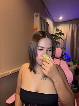 Kath C online show from 04-11-26, 05:34