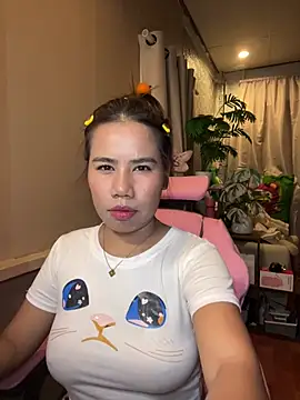 Kath C online show from 04-16-26, 07:31