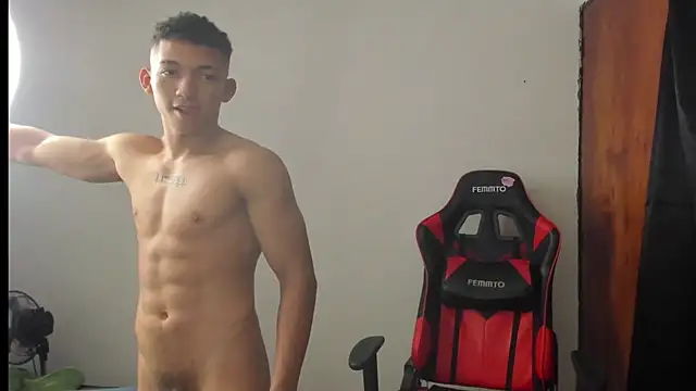 Snapshot of JuanchiT66 chatting on 11-20-25, 04:23 JuanchiT66 online show from 11-20-25, 04:23