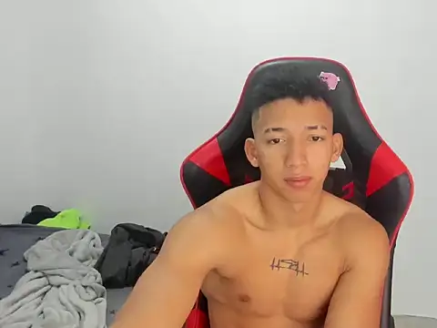 JuanchiT66 online show from 01-10-26, 05:09