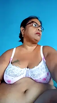 Snapshot of mileesha chatting on 01-26-25, 05:13 mileesha online show from 01-26-25, 05:13