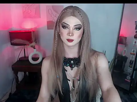 Hugecock shantall online show from 10-22-25, 03:01