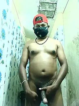 Snapshot of Tamilpayan09876 chatting on 05-13-26, 01:36 Tamilpayan09876 online show from 05-13-26, 01:36