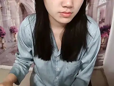 Linda-24 online show from 02-12-26, 12:27