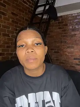 Snapshot of BaddestAss22 chatting on 11-25-25, 02:50 BaddestAss22 online show from 11-25-25, 02:50