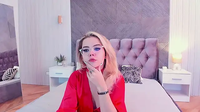 PrincessSlay online show from 09-12-25, 05:18