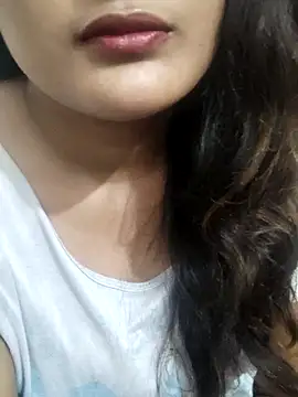 Snapshot of Cute_pinkii chatting on 11-14-25, 07:56 Cute pinkii online show from 11-14-25, 07:56