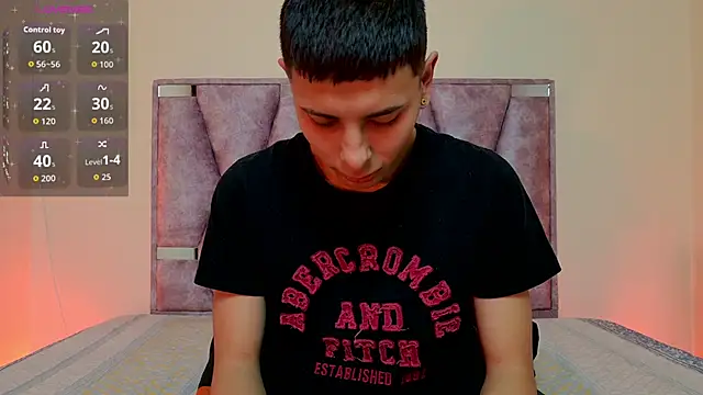 lana and liam  online show from 09-11-25, 10:15