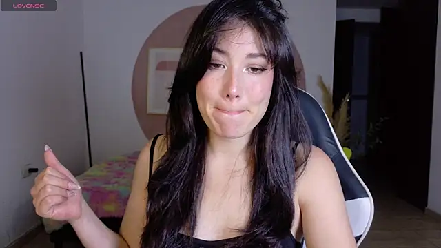 Eliih 01 online show from 07-12-26, 02:57