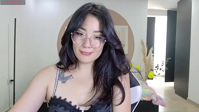 Eliih 01 online show from 07-16-26, 06:58