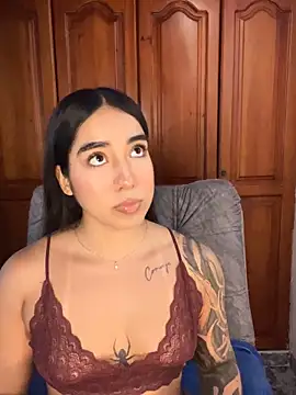 KaditaNavarro online show from 03-29-26, 03:12