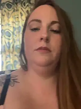 Snapshot of Domimommy420 chatting on 10-23-25, 04:06 Domimommy420 online show from 10-23-25, 04:06