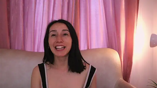 Ginevra esposito online show from 06-16-26, 12:41
