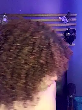 Snapshot of ValentinaStorm1 chatting on 10-02-25, 01:51 ValentinaStorm1 online show from 10-02-25, 01:51