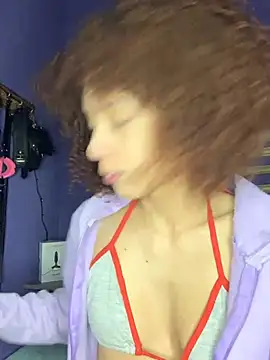 Snapshot of ValentinaStorm1 chatting on 11-06-25, 11:22 ValentinaStorm1 online show from 11-06-25, 11:22