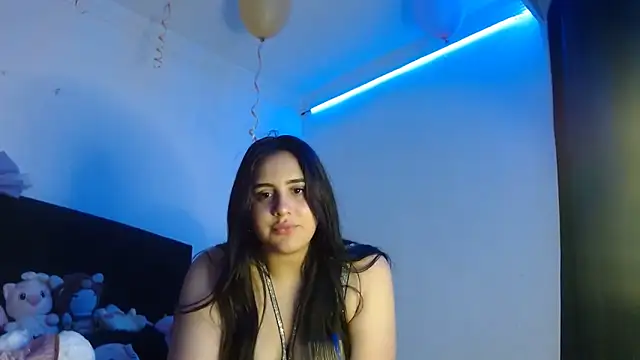 Snapshot of Electraweb_09 chatting on 12-18-25, 08:59 Electraweb 09 online show from 12-18-25, 08:59