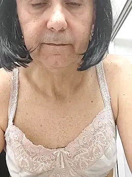 Emily de Carla online show from 10-14-25, 06:36