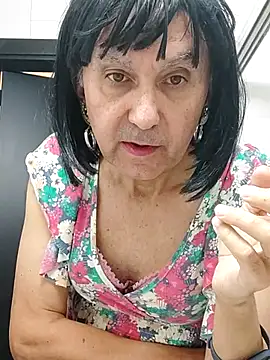 Emily de Carla online show from 11-05-25, 04:40