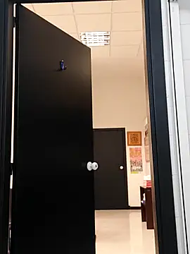 Snapshot of Emily_de_Carla chatting on 02-04-26, 03:29 Emily de Carla online show from 02-04-26, 03:29